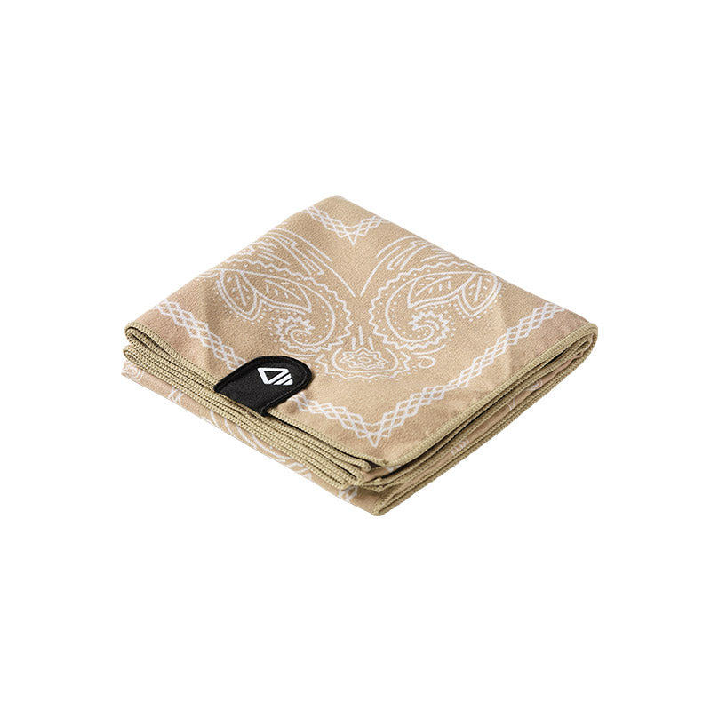 Bandana Towel: Paisley/Tan