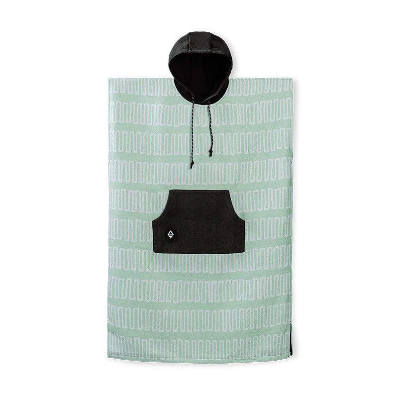 Changing Ponchos – NOMADIXオフィシャルサイト