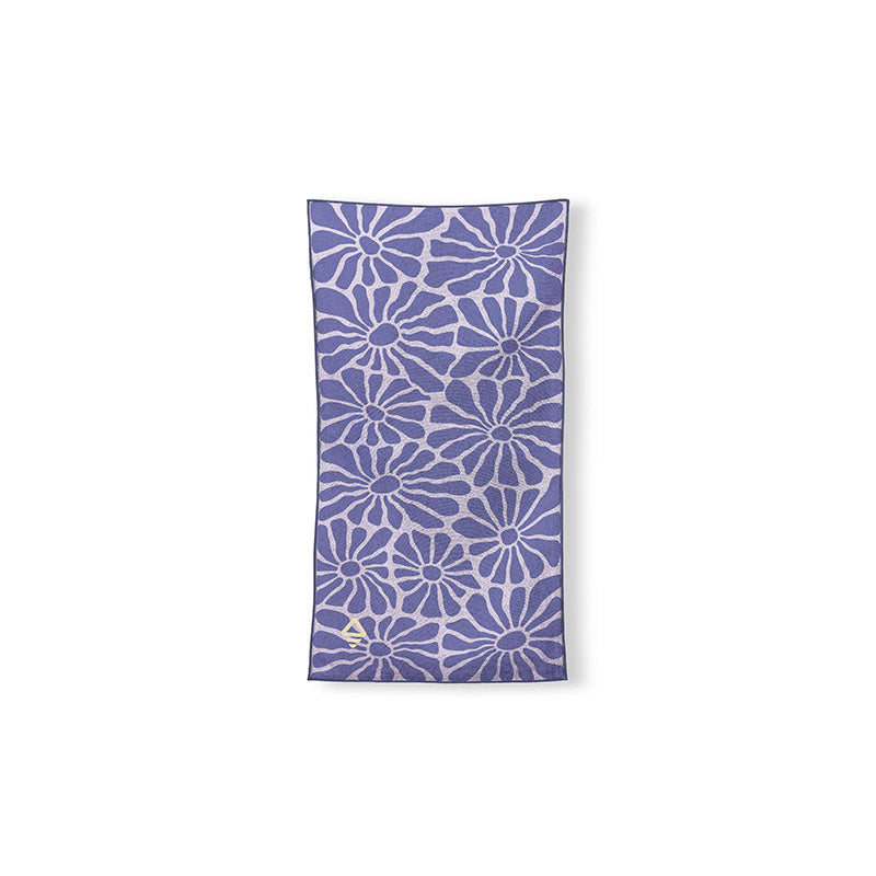 Hand Towel: Lazy Daisy/Dusk