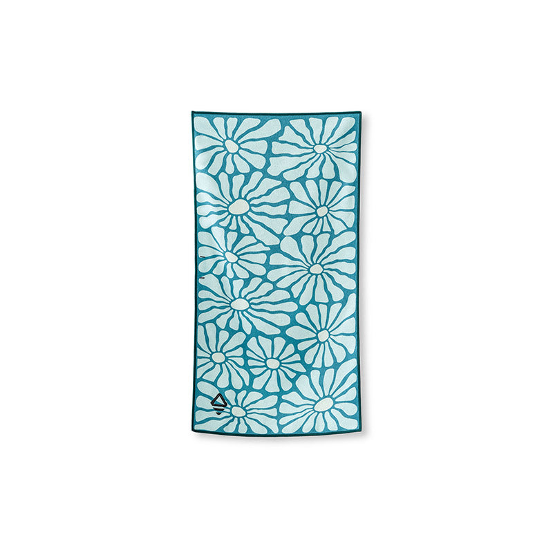 Hand Towel: Lazy Daisy/Seafoam GR