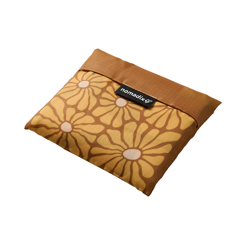 Pocket Tote: Lazy Daisy/Gold