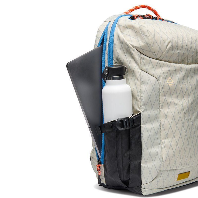 Daytripper Backpack: Driftwood/Off White