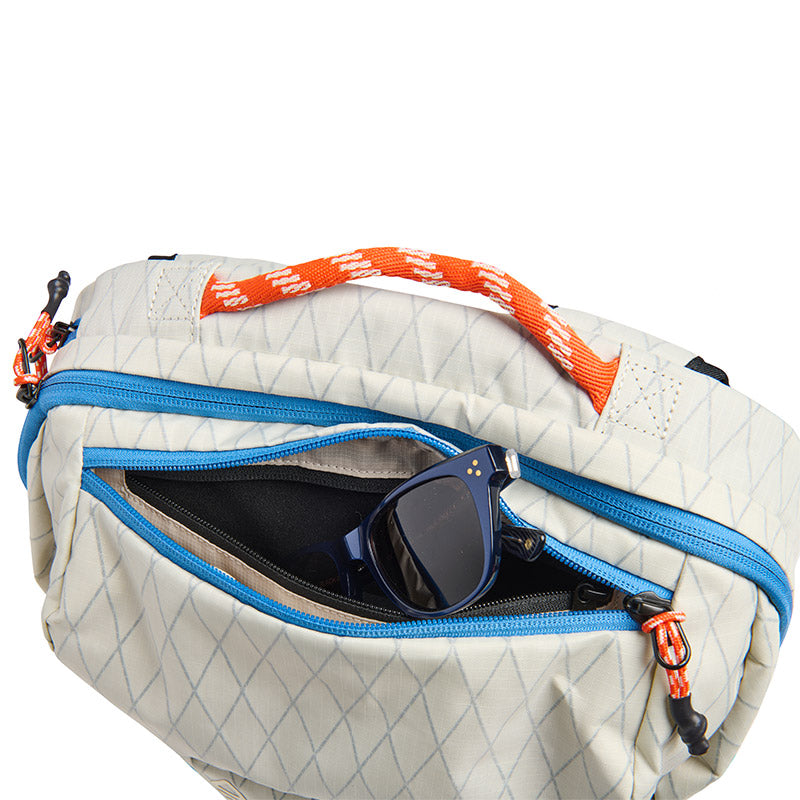 Daytripper Backpack: Driftwood/Off White