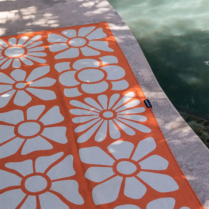 Original Towel: Big Flowers/Ex Orange
