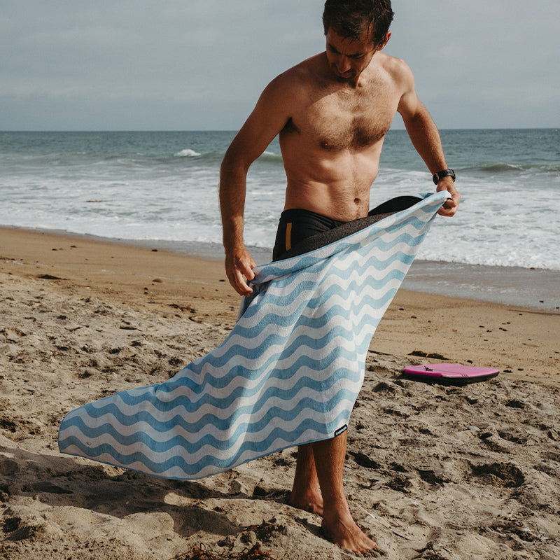 Original Towel: Calm Seas/Pale Blue Sky