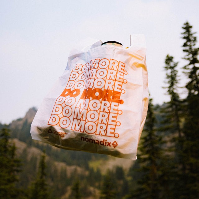 Own Less Do More Pocket Tote | Nomadix – NOMADIXオフィシャルサイト