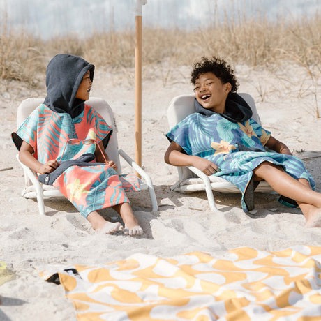 Big Flower B/Ex Orange Kids Changing Poncho | Nomadix – NOMADIX