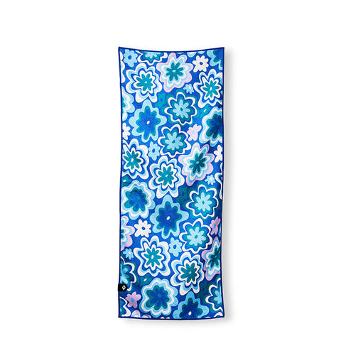 Mini Towel: Groovy Flowers Blue Green